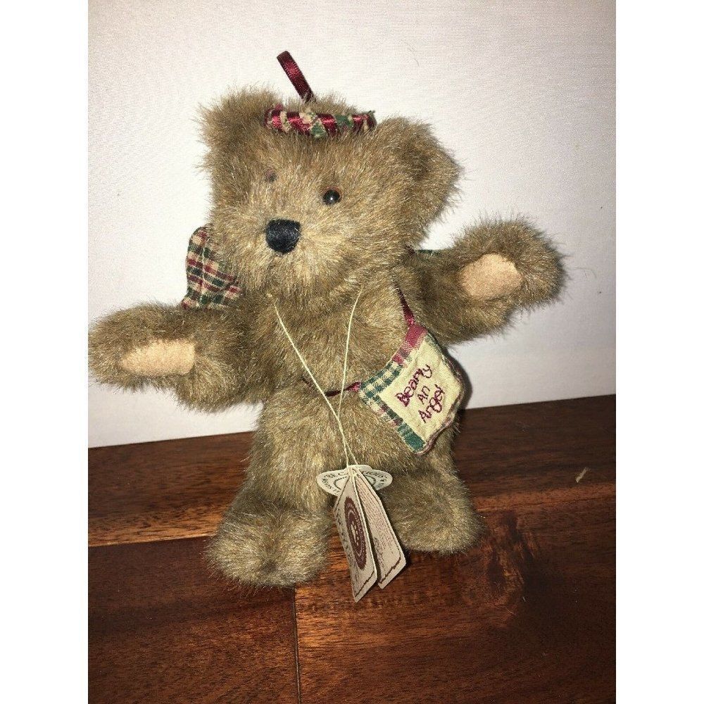 Retired Boyds Bear Rascal TJs Best Dressed